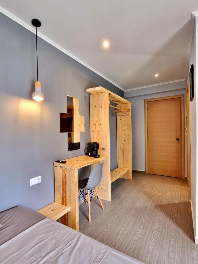 לימנריה Hotel Karagiannis מראה חיצוני תמונה