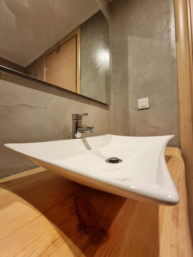 לימנריה Hotel Karagiannis מראה חיצוני תמונה