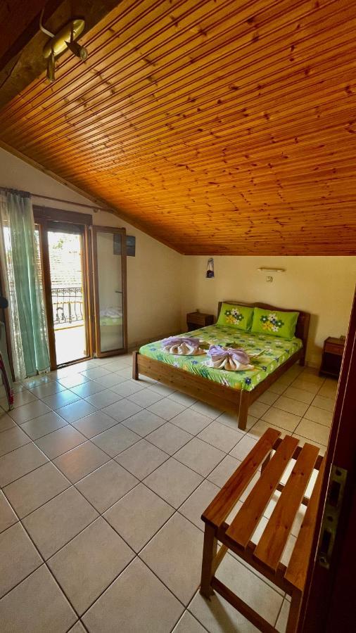 לימנריה Hotel Karagiannis מראה חיצוני תמונה