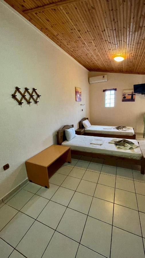 לימנריה Hotel Karagiannis מראה חיצוני תמונה