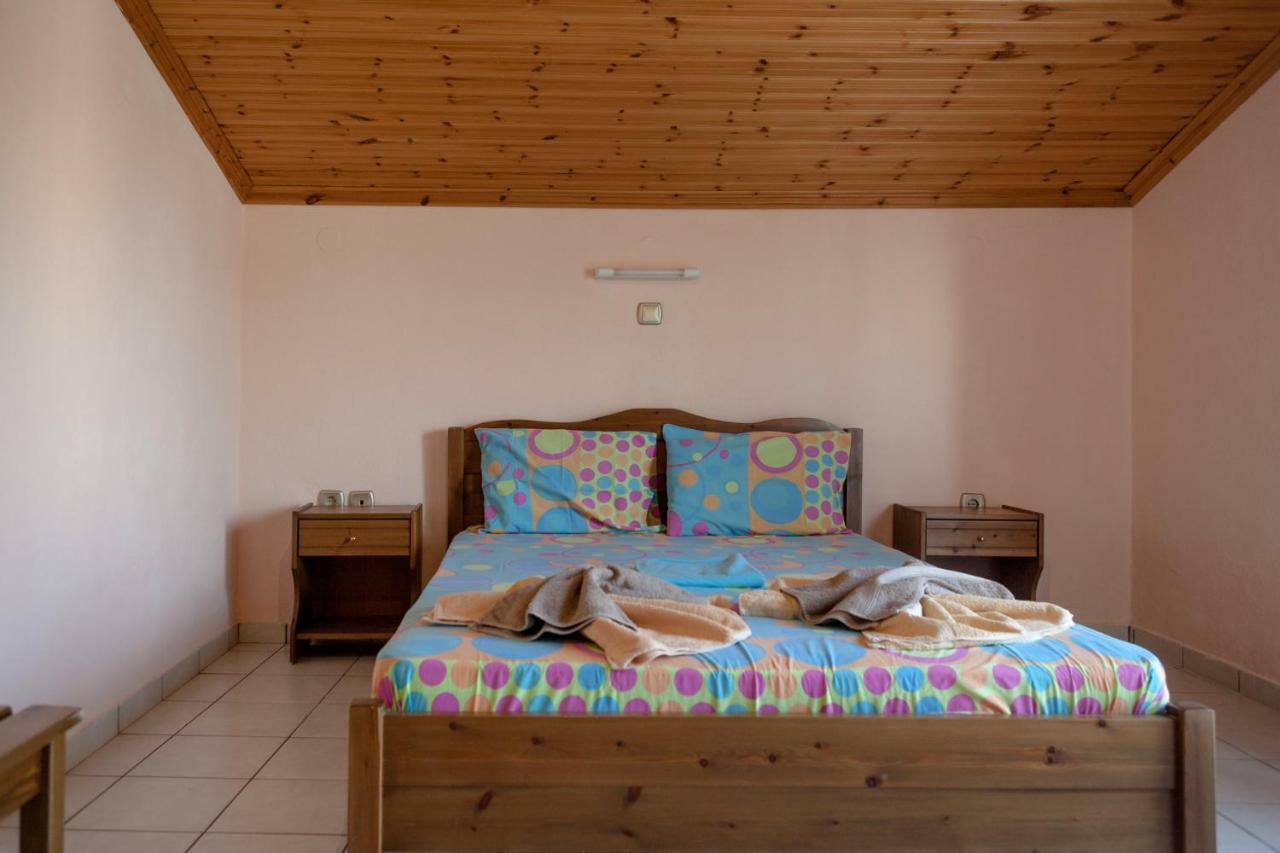 לימנריה Hotel Karagiannis מראה חיצוני תמונה